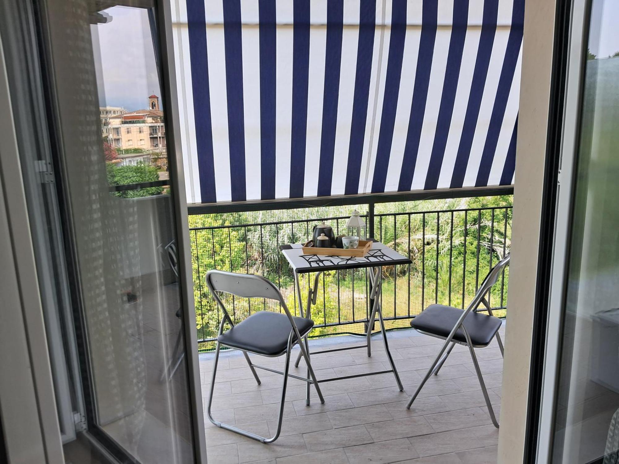 Casa Di Andrea Διαμέρισμα Αλμπένγκα Εξωτερικό φωτογραφία